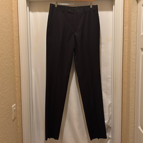 Gently Worn Men’s Wearhouse Men’s Dress Pants Deep Black- Worn Once 38R/32 Waist - Picture 5 of 11